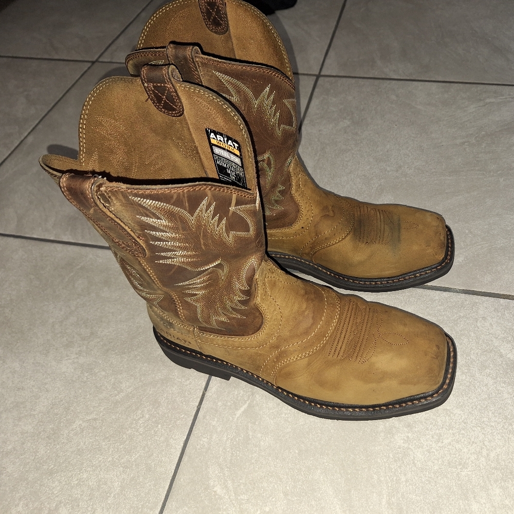 Ariat seirra boot